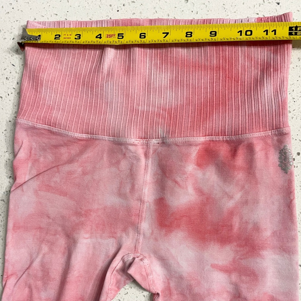 Free People Movement Good Karma Tie-Dye Leggings Light Pink Womens S/M - Picture 7 of 9